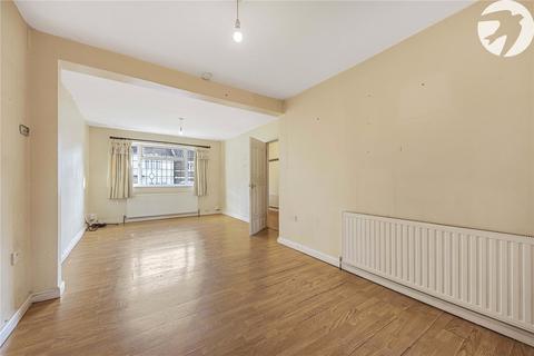 35 Walnut Tree Avenue, Dartford, DA1 1LJ