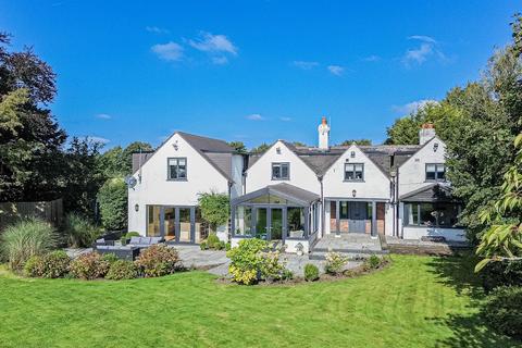 Burley Heyes Cottage Arley Road, Appleton, Warrington, WA4 4RR