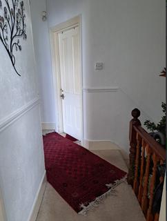 2 bedroom flat to rent, Warrington Road, Harrow HA1