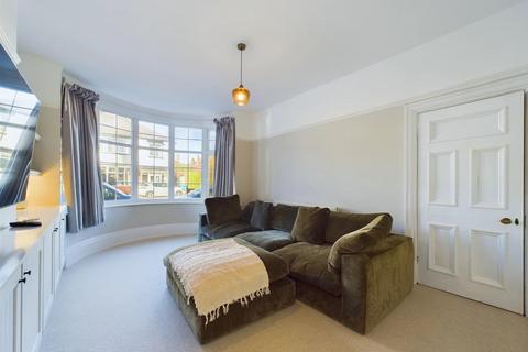 4 bedroom semi-detached house for sale, Lamplugh Road, Bridlington