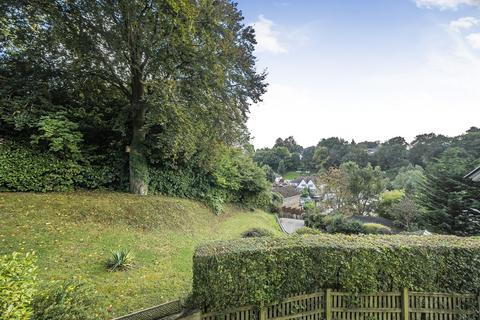 5 Timpani Hill, Warlingham, CR6 9BS