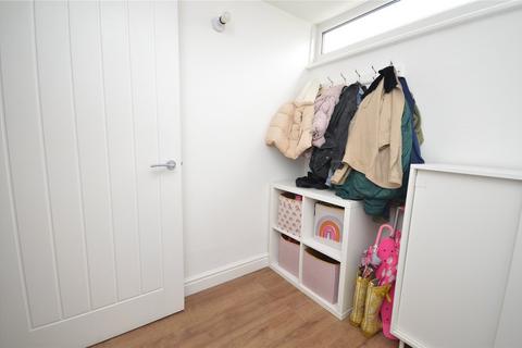 119 Bodmin Crescent, Leeds, LS10 4NB