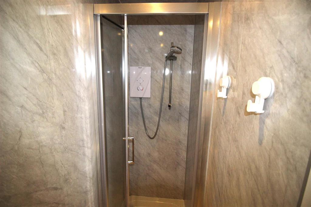 Shower.JPG