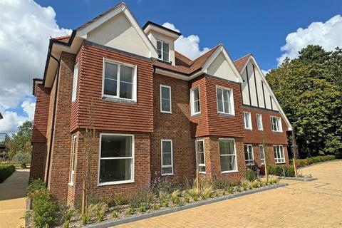2 bedroom apartment for sale, Furze Hill, Kingswood