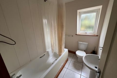 1 bedroom property to rent, Portswood Road