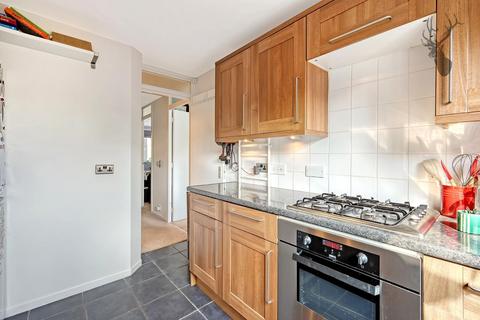 19 Viking Close, London, E3 5RL
