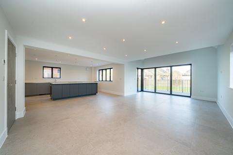 4 bedroom detached house for sale, Chapel Lane, Tring HP23