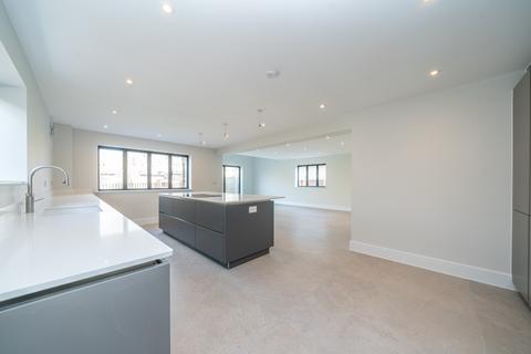 4 bedroom detached house for sale, Chapel Lane, Tring HP23