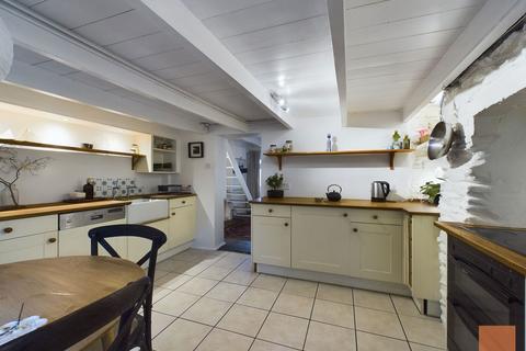 Rose Cottage Fore Street, Grampound Road, Truro, TR2 4DU