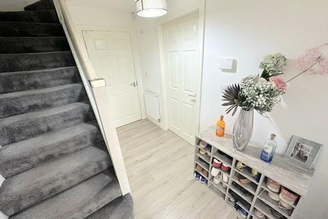 3 bedroom end of terrace house for sale, Woodlands Road, Halifax HX3