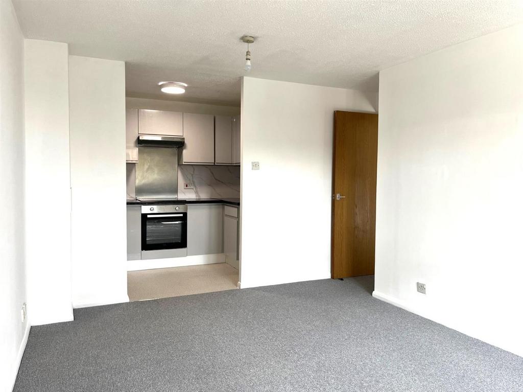 Athumbnail IMG 0125.jpg