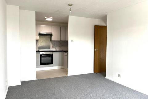 1 bedroom flat to rent, Selhurst Road, South Norwood