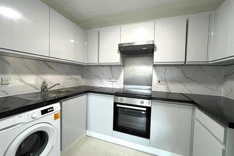 1 bedroom flat to rent, Selhurst Road, South Norwood