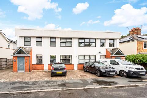 1 bedroom flat for sale, Copse Road, St Johns, Woking, GU21