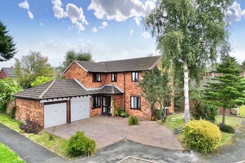 4 bedroom detached house for sale, Parsons Drive, Gnosall, ST20