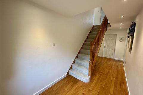 4 bedroom house to rent, The Green, Gloucester GL19