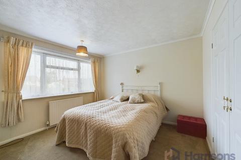 3 bedroom detached bungalow for sale, West Ridge, Sittingbourne, Kent, ME10 1UQ