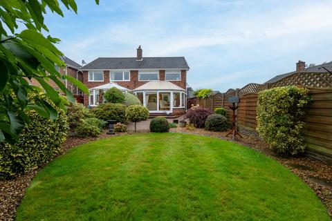 3 bedroom semi-detached house for sale, Lilac Avenue, Sutton Coldfield, B74