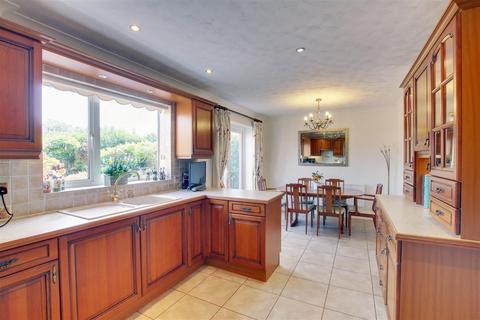 3 bedroom semi-detached house for sale, Feoffees Road, Somersham