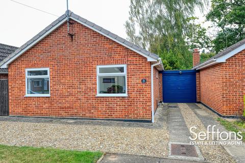 2 bedroom bungalow for sale, Hammond Close, Sprowston, Norwich, NR7