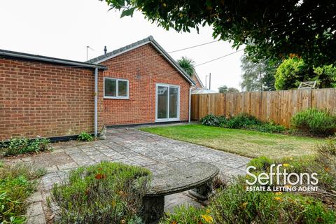 2 bedroom bungalow for sale, Hammond Close, Sprowston, Norwich, NR7