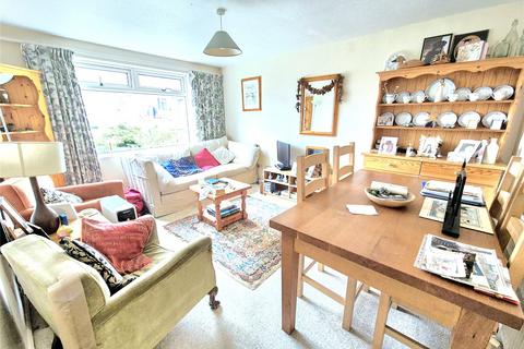 3 Greenbank, Torrington, EX38 7DP