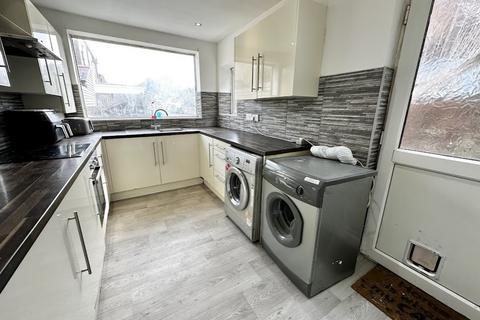 2 bedroom terraced house for sale, Layton Road, Blackpool FY3