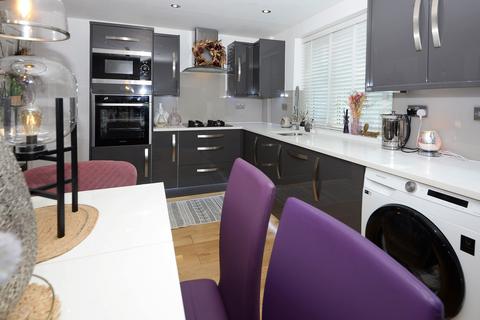 31 Downing Street, Ashton-under-lyne, OL7 9LR