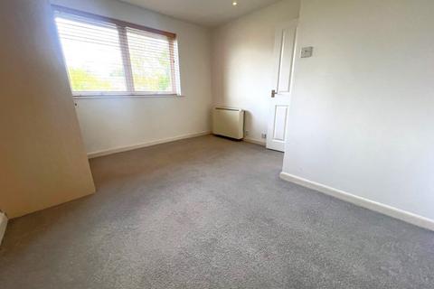 2 bedroom flat to rent, Havelock Road, Southampton SO31