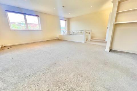 2 bedroom flat to rent, Havelock Road, Southampton SO31