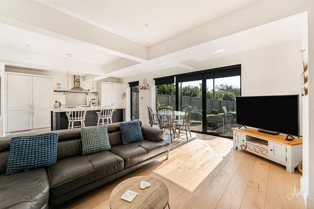 Open Plan Kitchen/Living Room