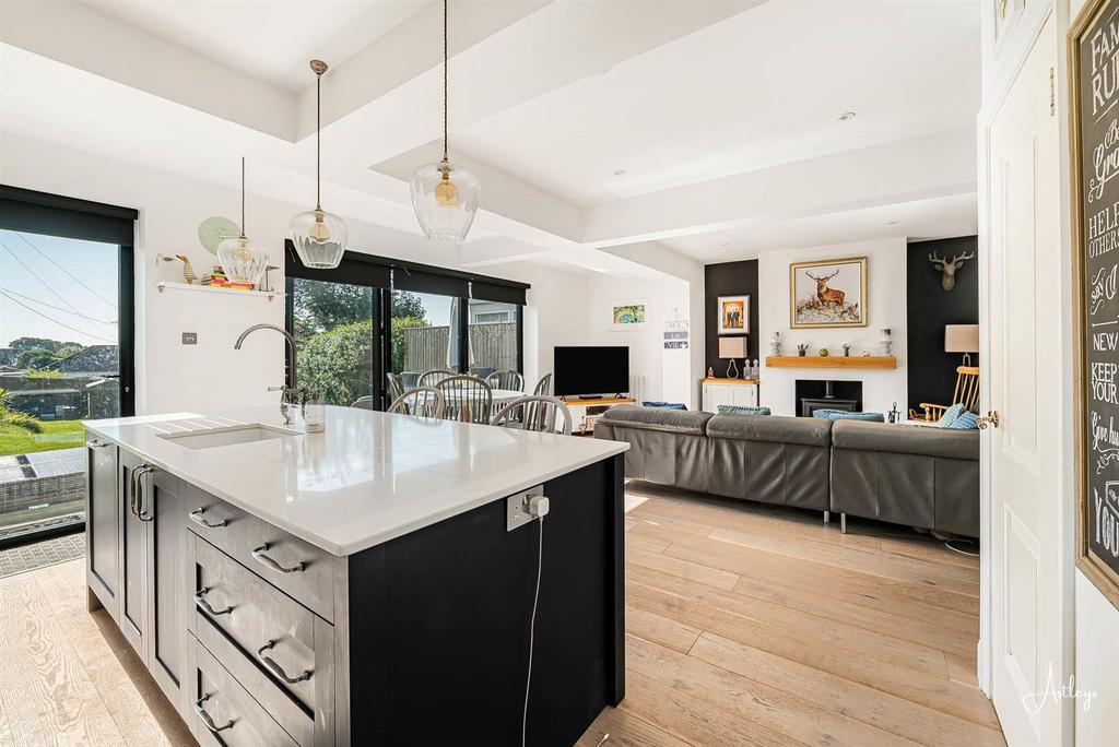 Open Plan Kitchen/Living Room