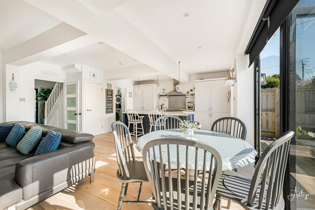 Open Plan Kitchen/Living Room