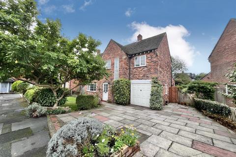 3 bedroom detached house for sale, Eden Close, Wilmslow