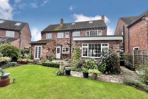 3 bedroom detached house for sale, Eden Close, Wilmslow