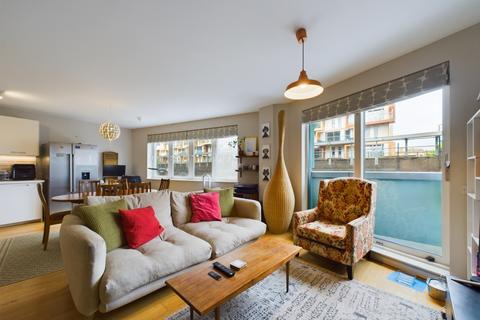 2 bedroom apartment for sale, Steedman Street, Elephant & Castle, London, SE17