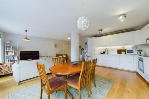 2 bedroom apartment for sale, Steedman Street, Elephant & Castle, London, SE17