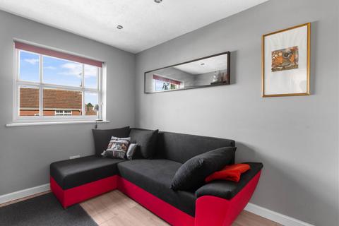 12 Dover Avenue, Worcester, WR4 0LA