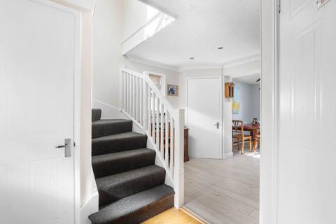 12 Dover Avenue, Worcester, WR4 0LA