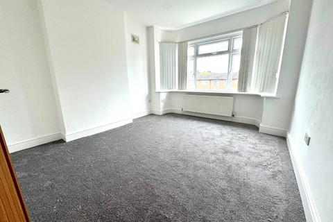 3 bedroom semi-detached bungalow for sale, Crawley Green Road, Luton