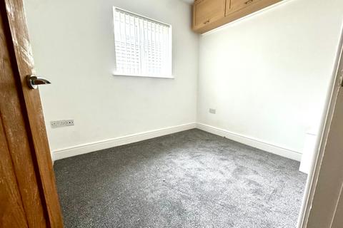 3 bedroom semi-detached bungalow for sale, Crawley Green Road, Luton