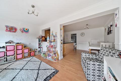 4 Bevery Close, Oakley, Bedford, MK43 7SH