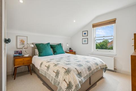 1 bedroom apartment for sale, Foxbourne Road, SW17