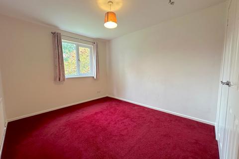 17 Bardwell Close, Wolverhampton, WV8 1YB