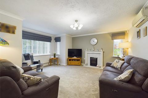 26 The Gallops, Hempsted, Gloucester, GL2 5GB