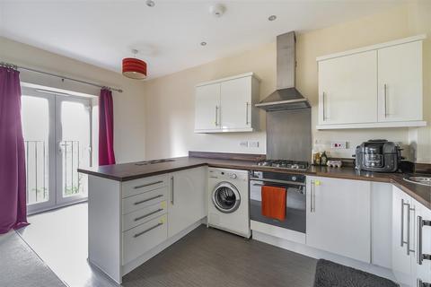 2 bedroom apartment for sale, Canal View, Bathpool, Taunton