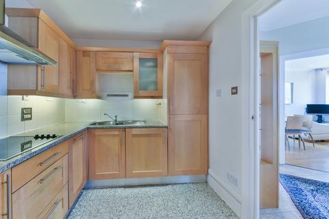3 bedroom apartment to rent, Whitehouse Apartments, 9 Belvedere Road, London, SE1