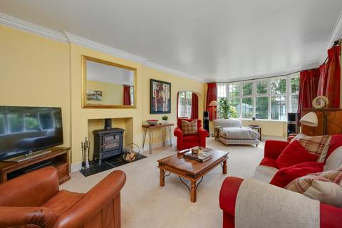 4 bedroom detached house for sale, Sidney Road, Walton-on-Thames, Surrey, KT12