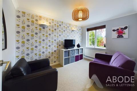 4 bedroom townhouse for sale, Ealand Street, Burton-On-Trent DE13