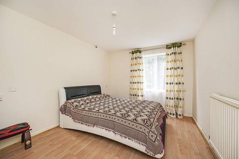 1 bedroom flat to rent, Frostic Walk, E1, Brick Lane, London, E1